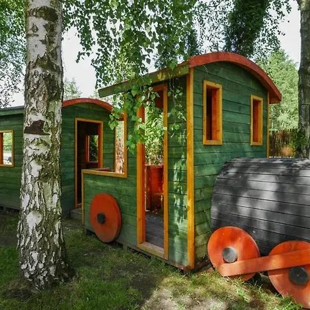 Comfortable Homes With A Fireplace Дом отдыха Боболин